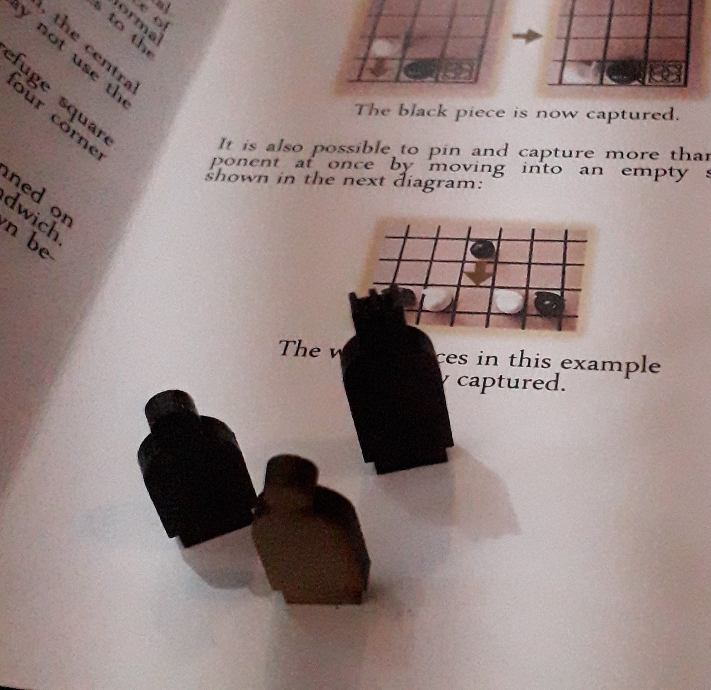 Hnefatafl Viking Chess Made on Arran Travel Game