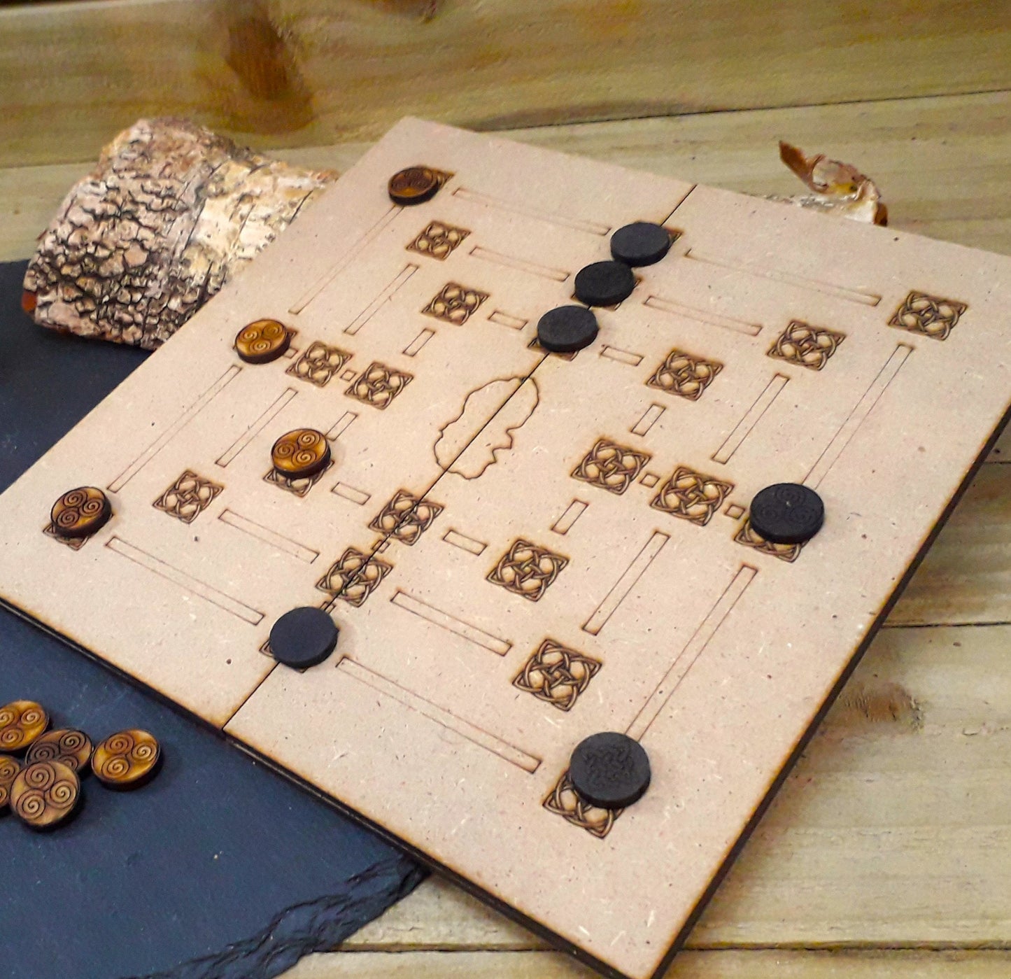 Nine Men's Morris Made on Arran Travel Game